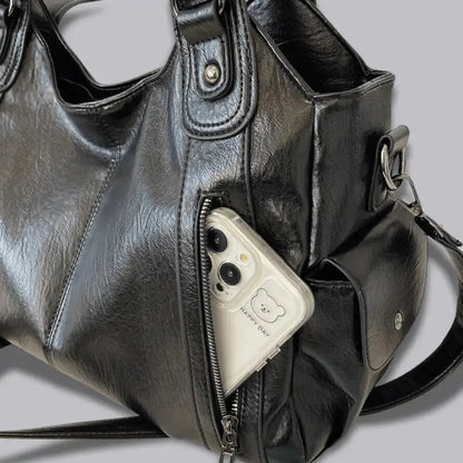 Timeless Everyday Tote – Elegant Spacious Shoulder Bag in Soft Vegan Leather