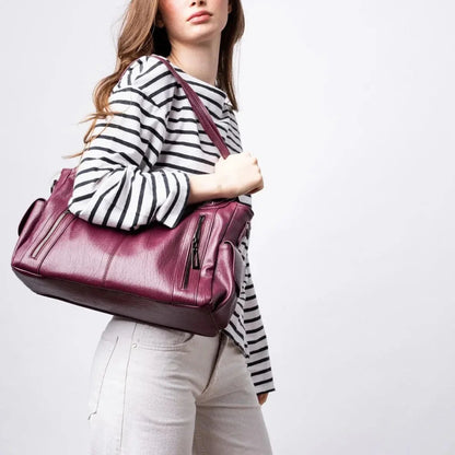 Timeless Everyday Tote – Elegant Spacious Shoulder Bag in Soft Vegan Leather